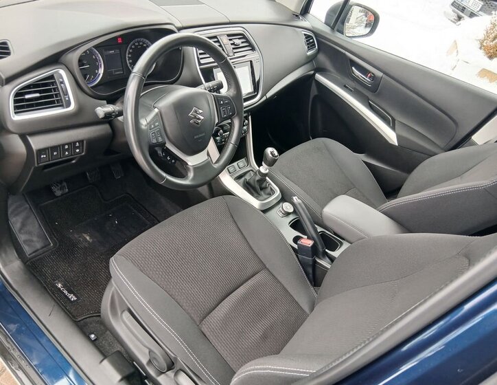 Suzuki SX4 S-Cross SUV 1,4 l 95 kw