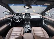 Mercedes-Benz Třídy X 13