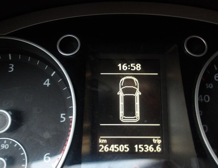 Volkswagen Passat Kombi 2,0 l 103 kw