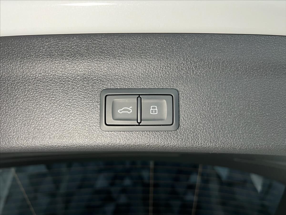 Audi A6 Allroad Kombi 3,0 l 210 kw