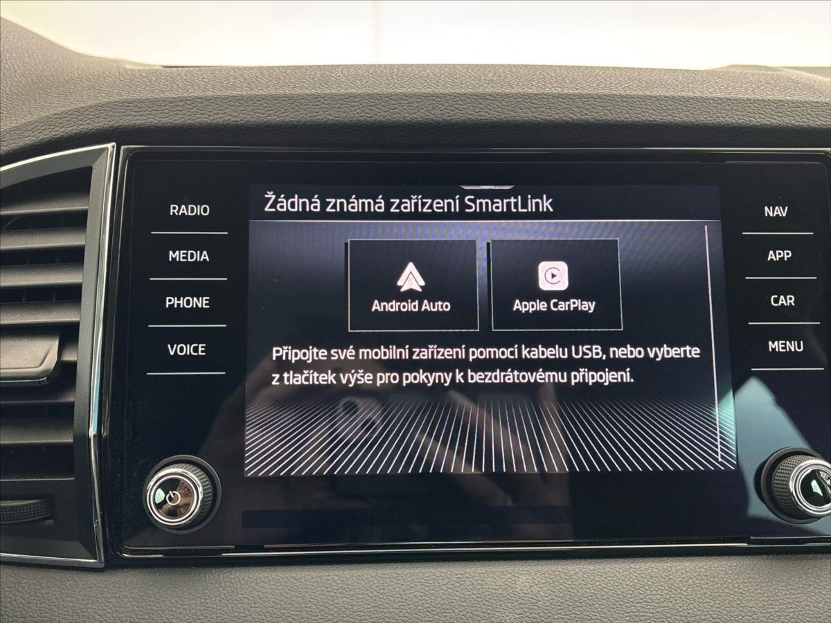 Škoda Karoq SUV / Terénní 1,5 l 110 kw