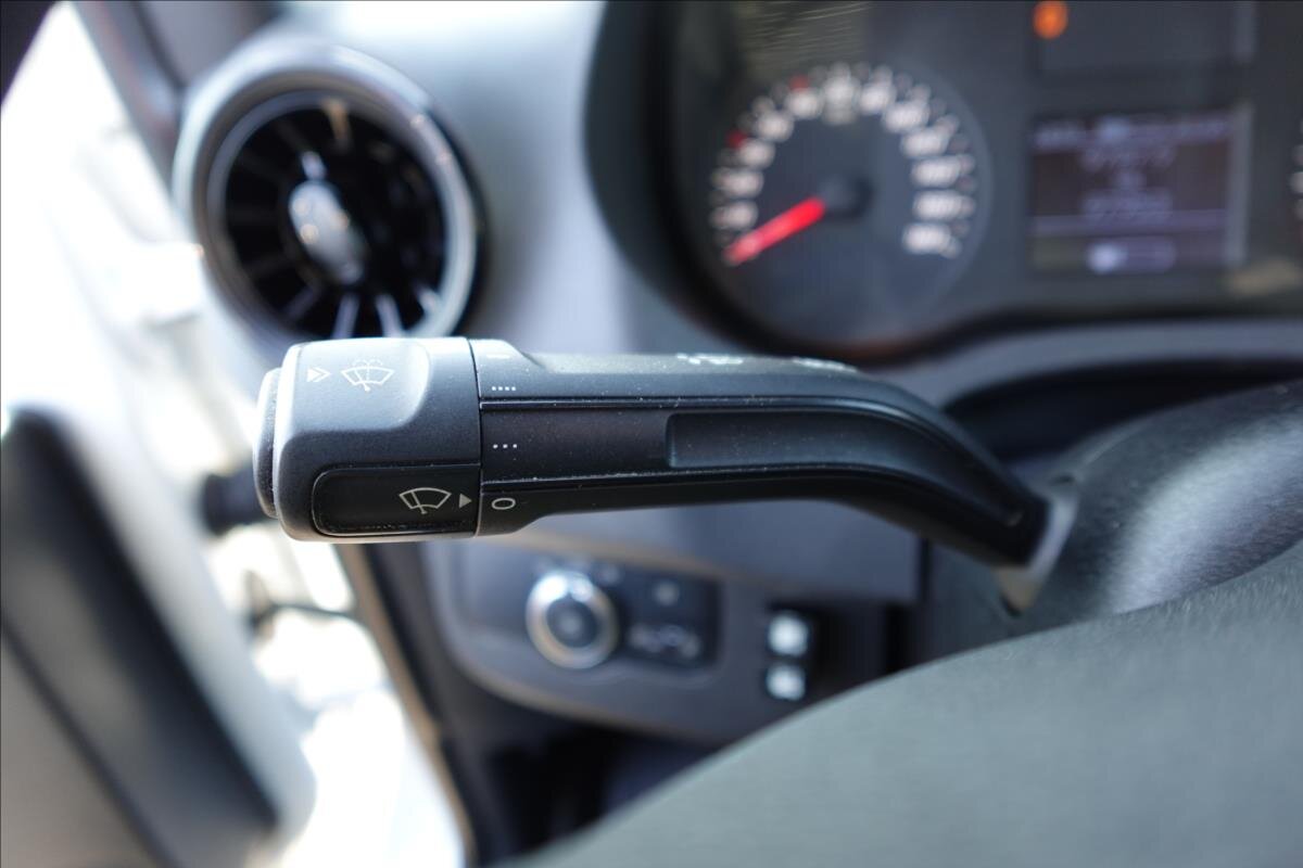 Mercedes-Benz Sprinter Sklápěč 2,1 l 105 kw