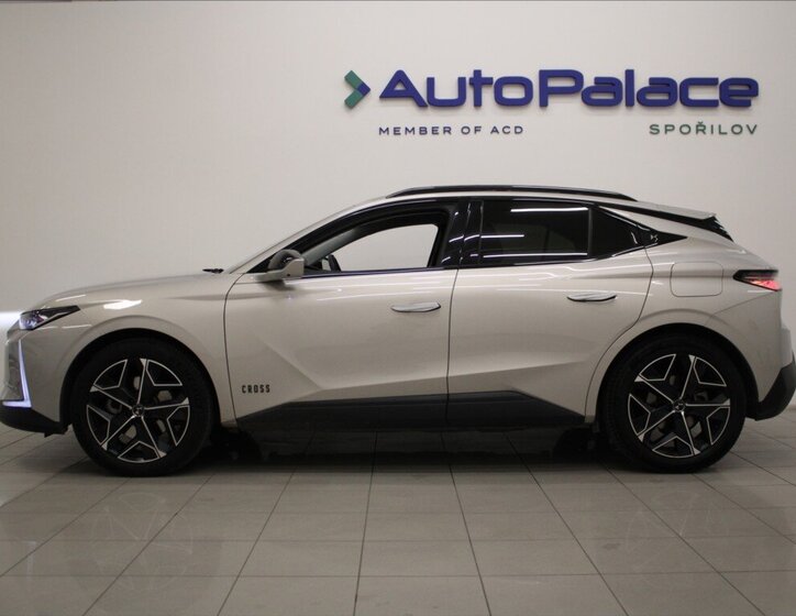 DS Automobiles DS4 SUV / Terénní 1,6 l 165 kw