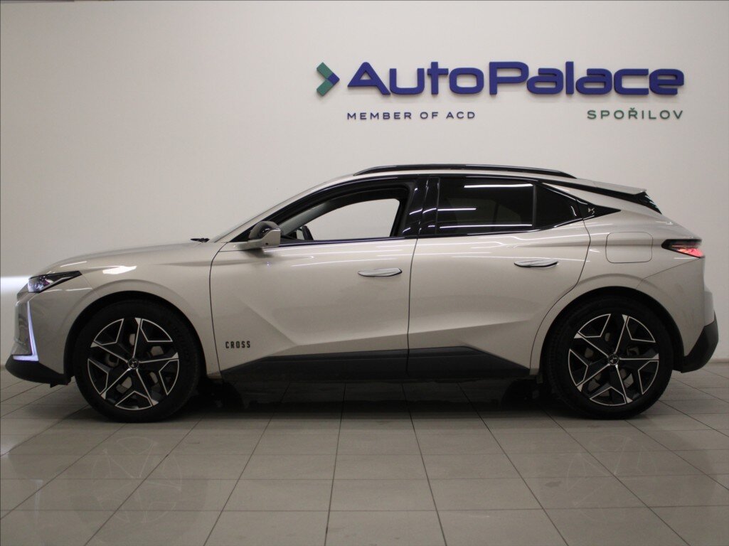 DS Automobiles DS4 SUV / Terénní 1,6 l 165 kw