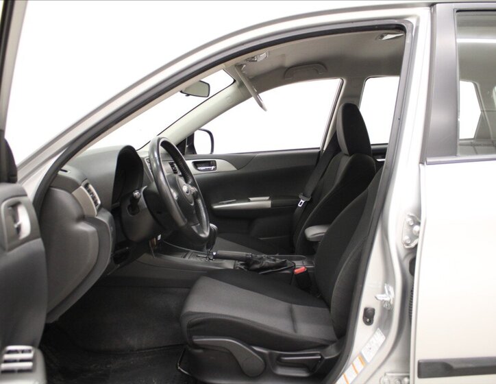 Subaru Impreza Hatchback 2,0 l 110 kw