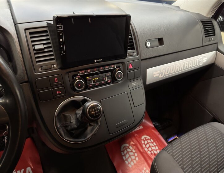 Volkswagen Multivan Kombi 2,0 l 103 kw