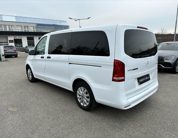 Mercedes-Benz Vito 10