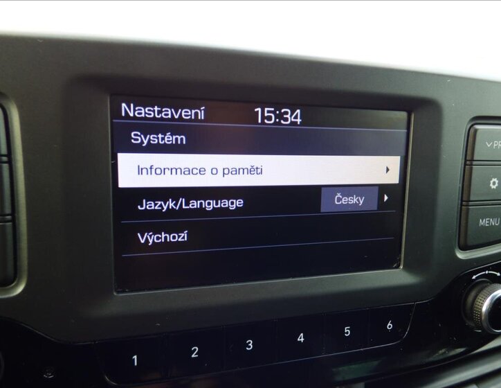 Hyundai i30 Liftback 1,6 l 100 kw