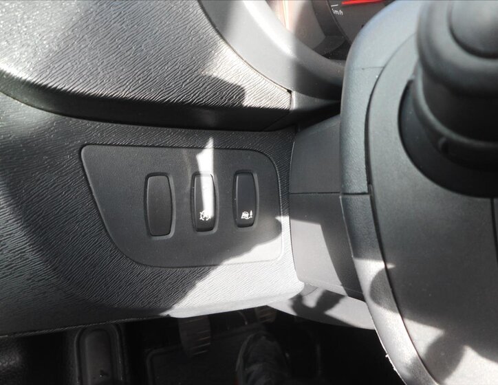 Renault Kangoo Pick-up 1,5 l 81 kw