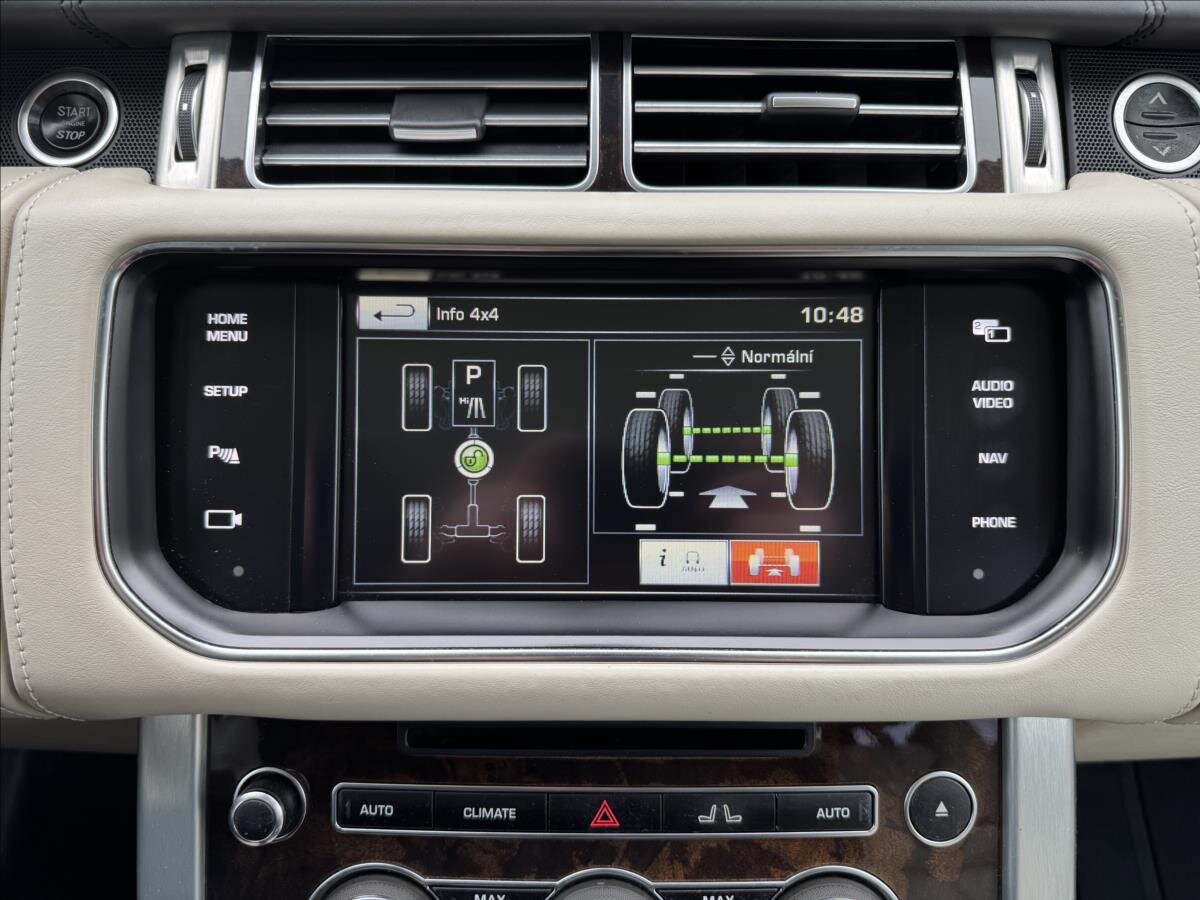 Land Rover Range Rover SUV 4,4 l 250 kw