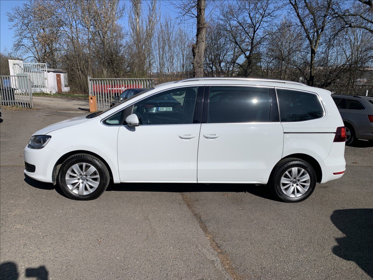 Volkswagen Sharan MPV 2,0 l 110 kw