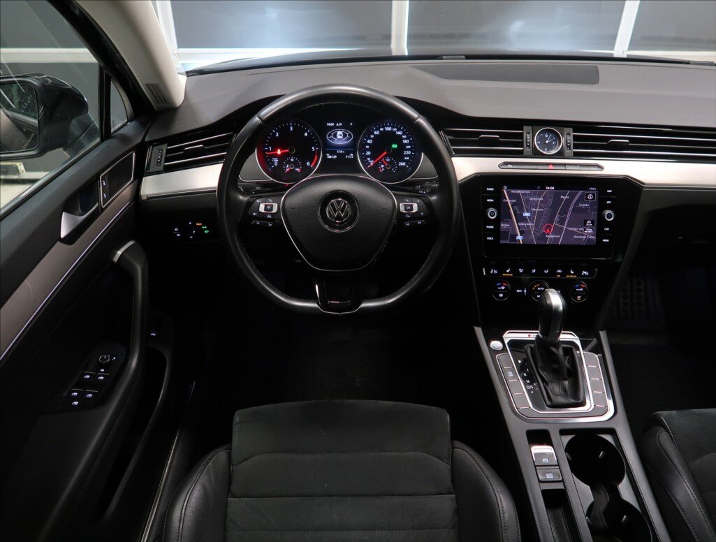 Volkswagen Passat Kombi 2,0 l 140 kw