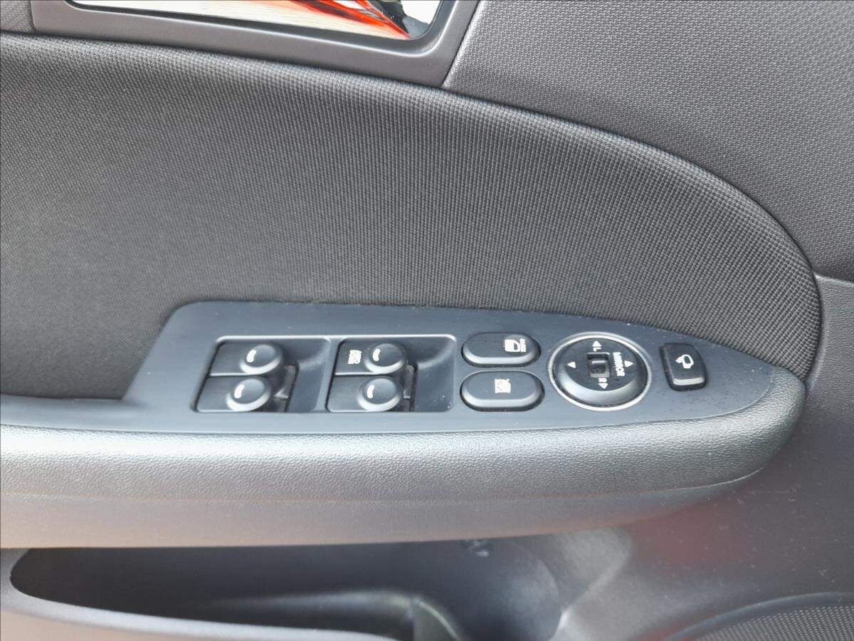 Hyundai i30 Hatchback 1,4 l 80 kw