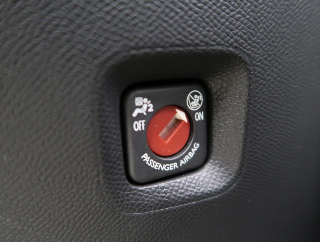 Peugeot 2008 SUV / Terénní 1,2 l 74 kw