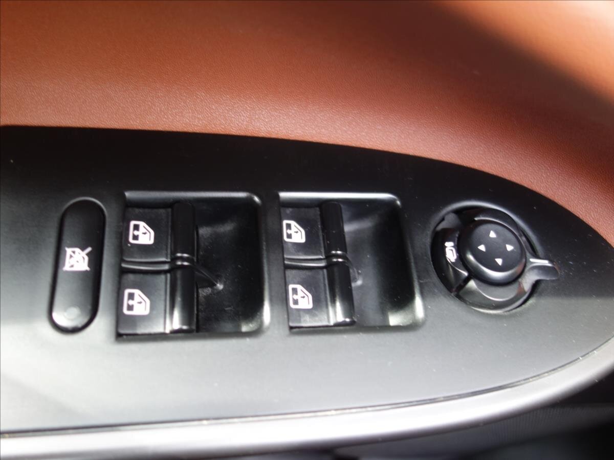 Alfa Romeo Giulietta Hatchback 2,0 l 128 kw