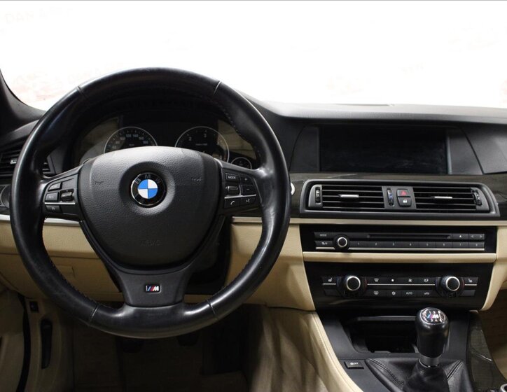 BMW Řada 5 Sedan / Limuzína 3,0 l 150 kw