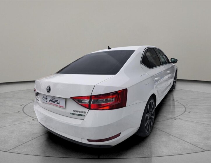 Škoda Superb Sedan 2,0 l 110 kw