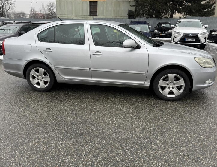 Škoda Octavia Hatchback 1,6 l 75 kw