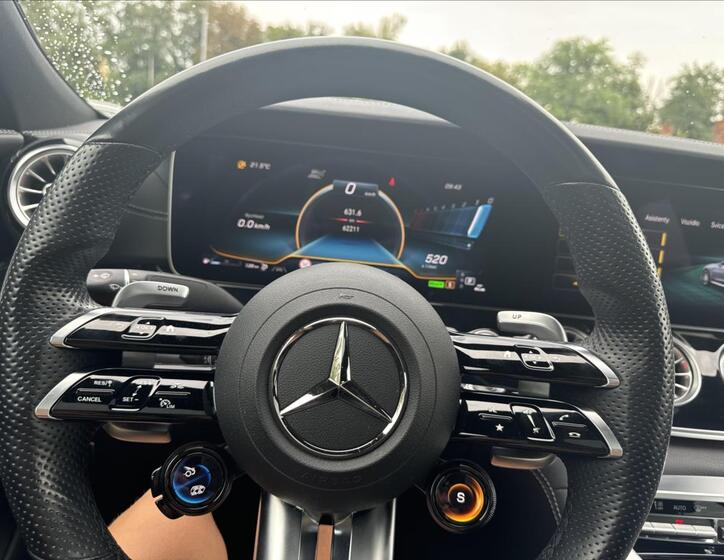 Mercedes-Benz AMG GT 11