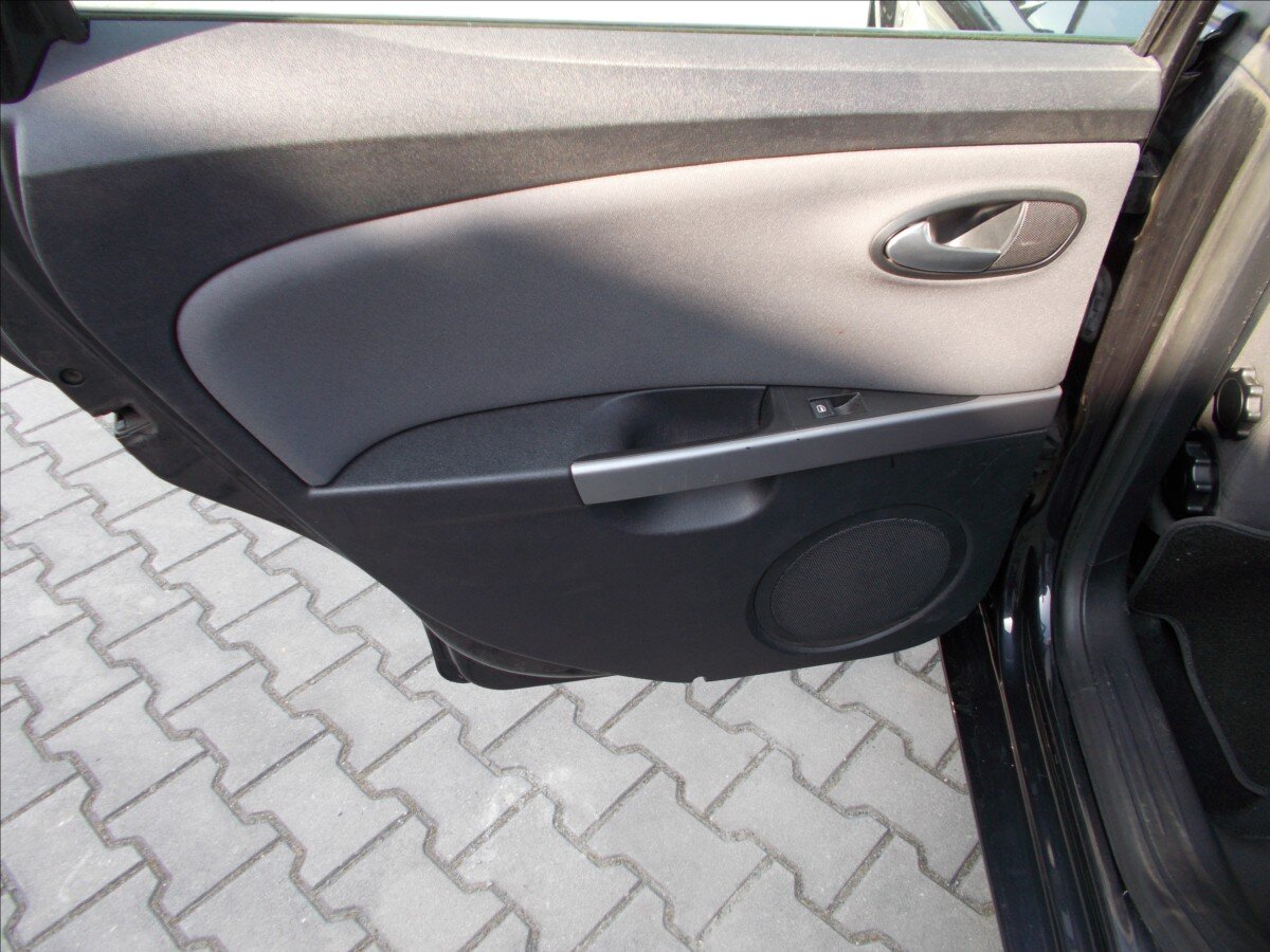 Seat Leon Hatchback 1,4 l 92 kw