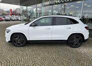 Mercedes-Benz GLA 3