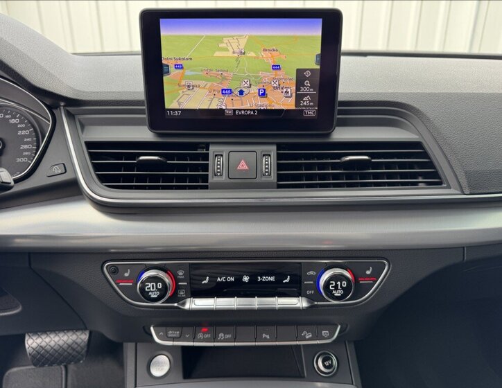 Audi Q5 SUV / Terénní 2,0 l 185 kw