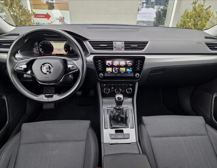 Škoda Superb Kombi 1,5 l 110 kw