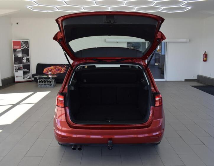 Volkswagen Golf Sportsvan 12