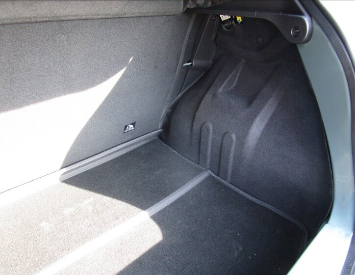 Dacia Spring Hatchback 0,0 48 kw