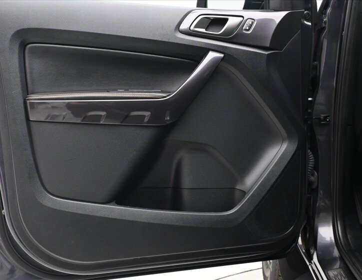 Ford Ranger Pick-up 2,0 l 156 kw