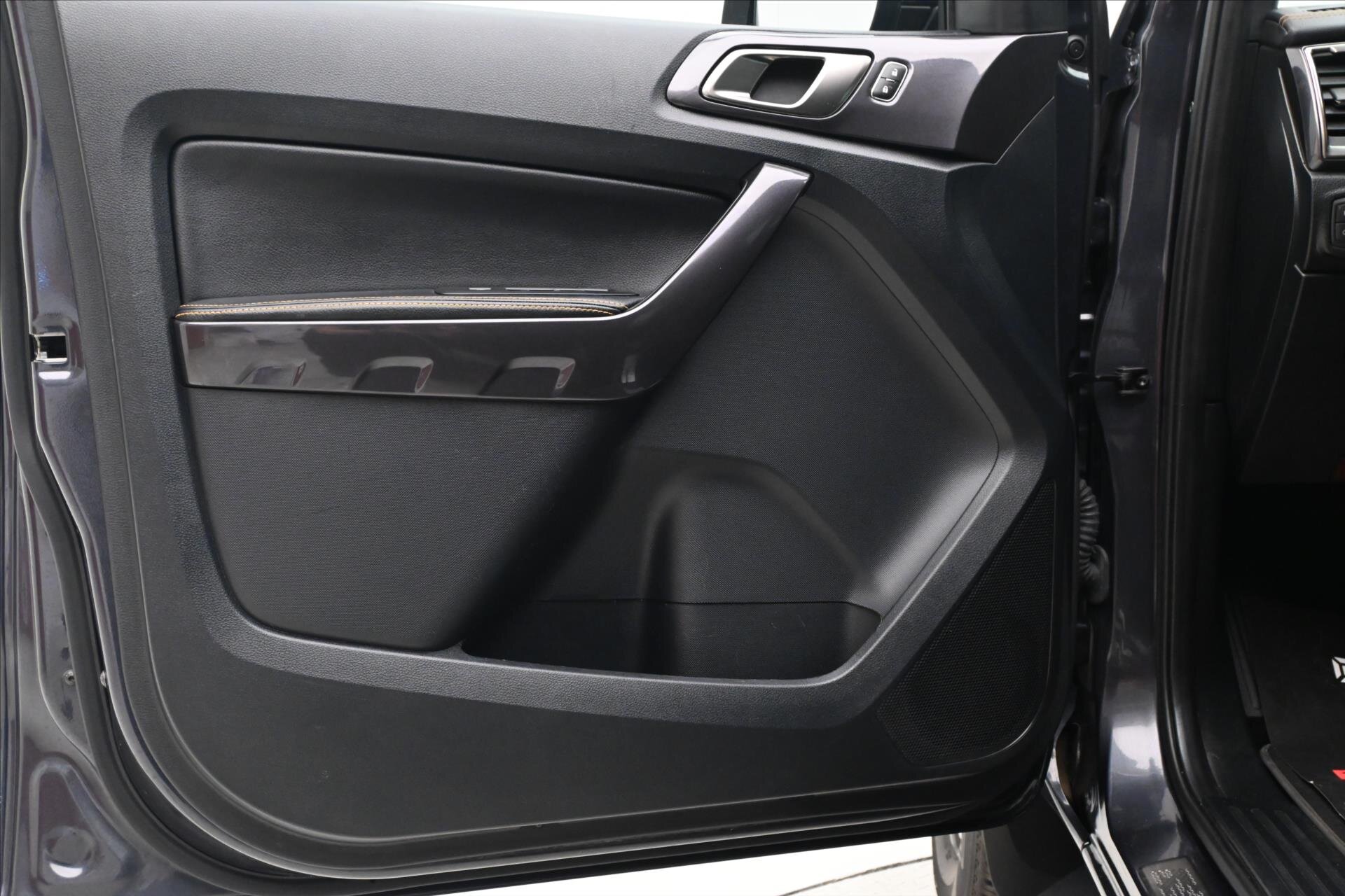 Ford Ranger Pick-up 2,0 l 156 kw