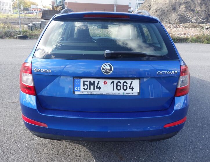 Škoda Octavia 9