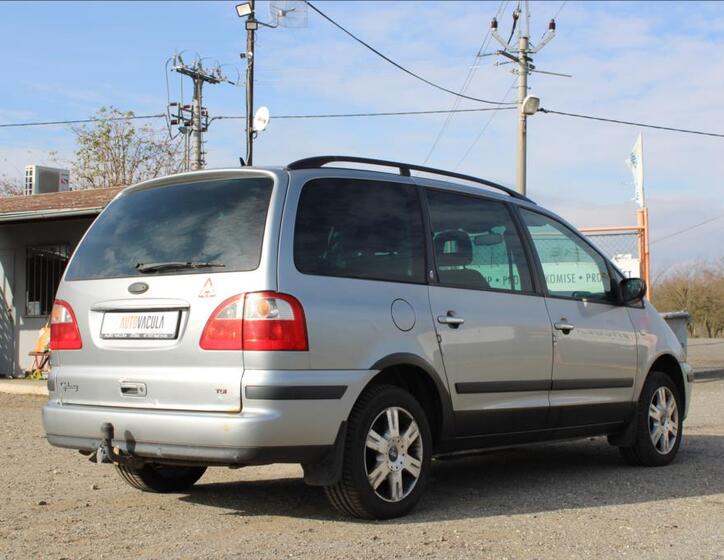 Ford Galaxy 5