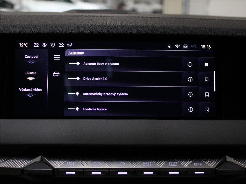 DS Automobiles DS4 SUV / Terénní 1,6 l 165 kw