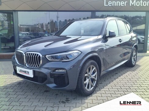 BMW X5 SUV / Terénní 3,0 l 250 kw