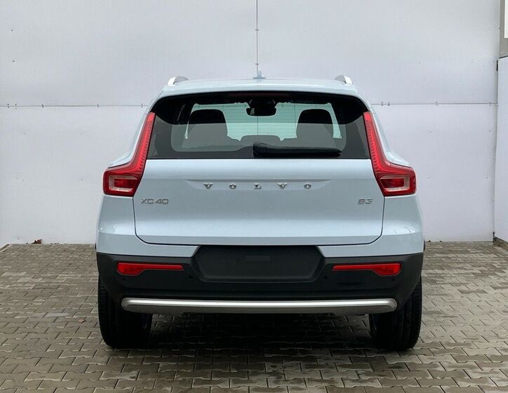 Volvo XC40 7