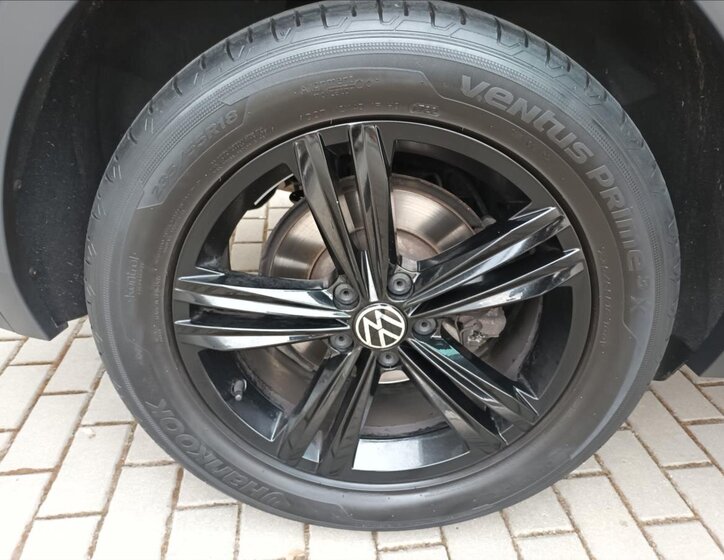 Volkswagen Tiguan SUV / Terénní 2,0 l 147 kw