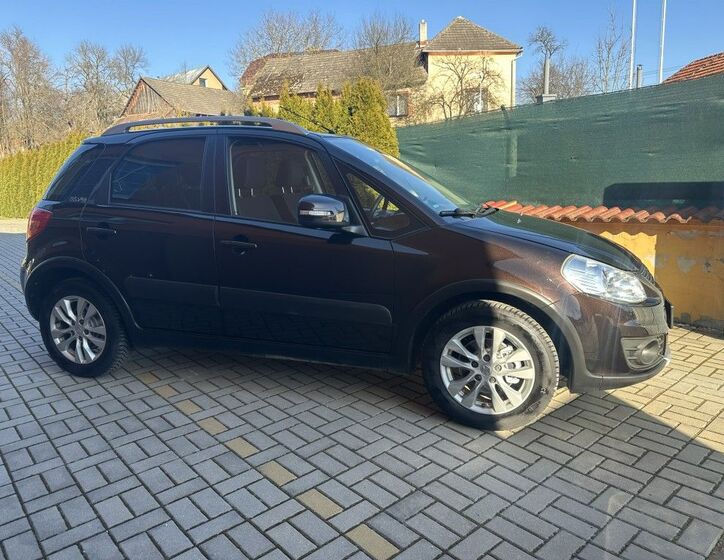 Suzuki SX4 2