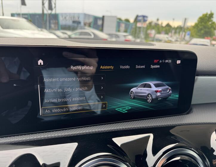 Mercedes-Benz Třídy A 12