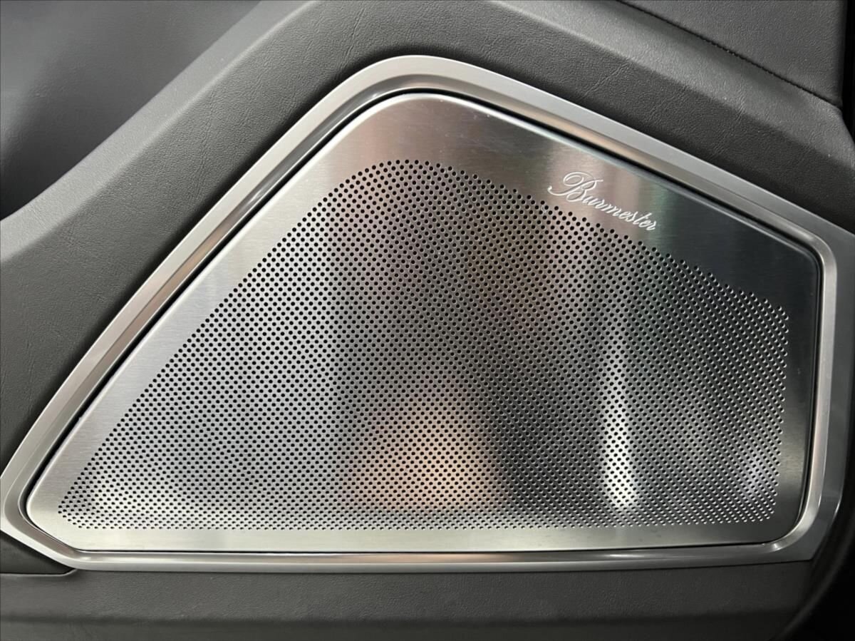 Porsche Cayenne SUV / Terénní 4,0 l 404 kw