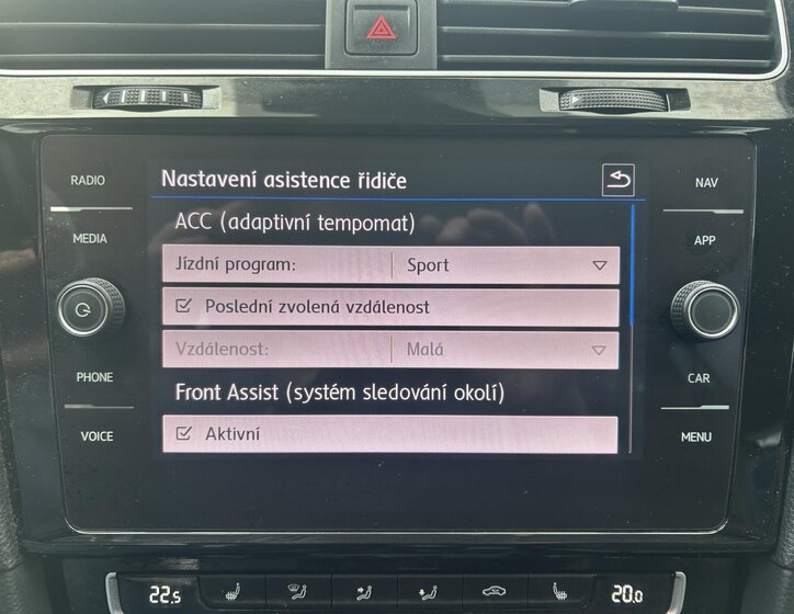 Volkswagen Golf Kombi 2,0 l 110 kw