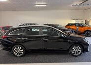 Hyundai i30 4