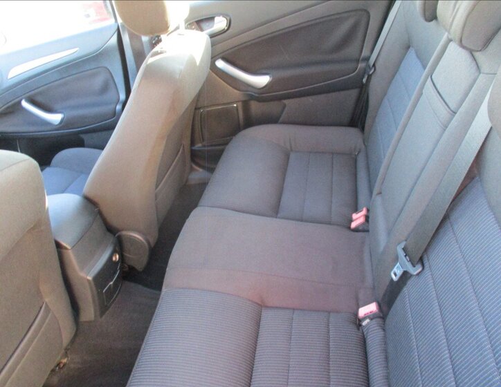 Ford Mondeo Liftback 2,0 l 103 kw