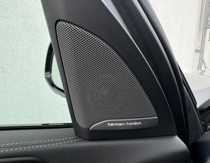 BMW X7 SUV 3,0 l 280 kw