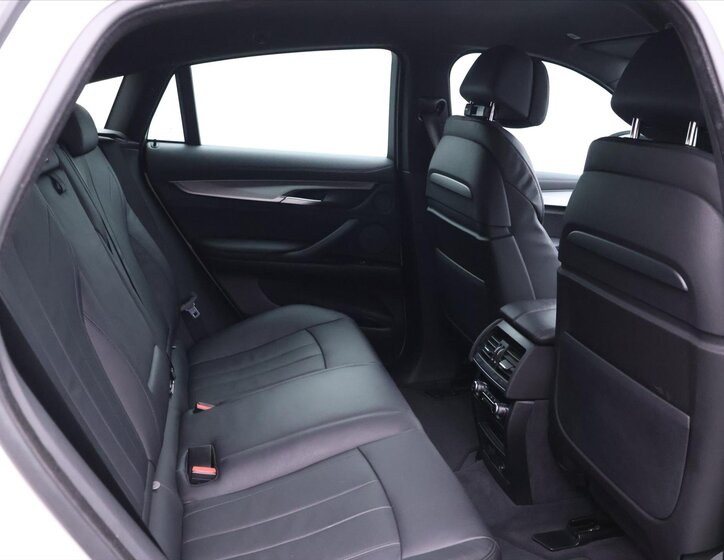 BMW X6 14