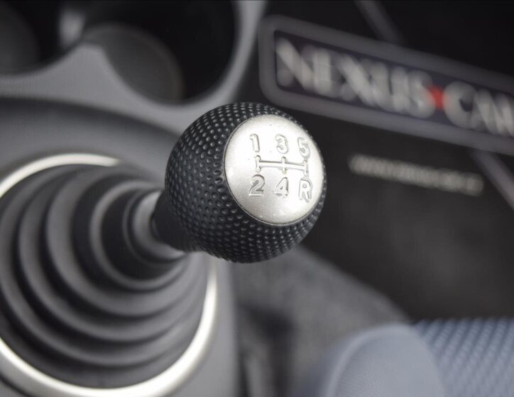 Honda Jazz Hatchback 1,2 l 57 kw