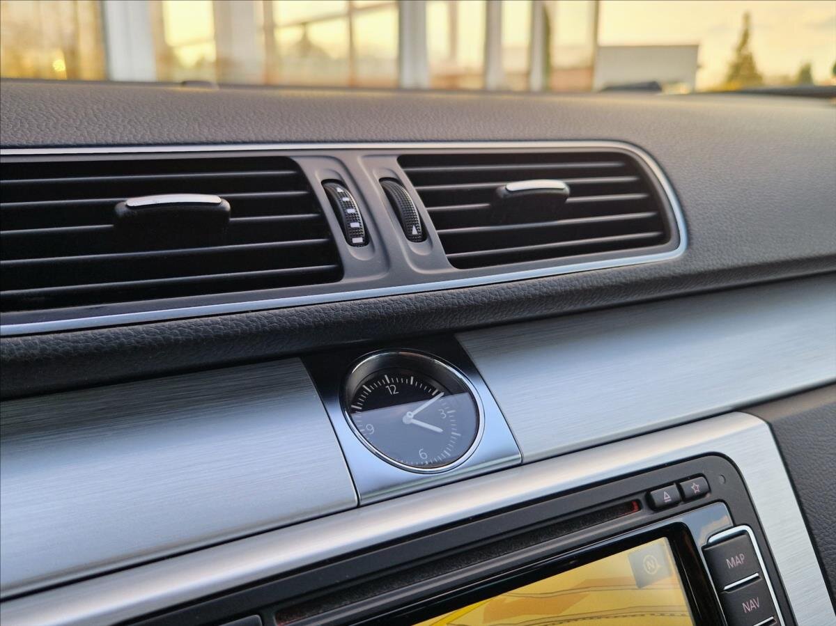 Volkswagen Passat Kombi 2,0 l 155 kw