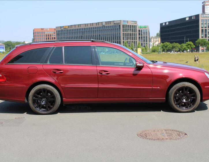 Mercedes-Benz Třídy E 7