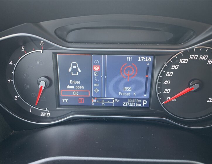 Ford Mondeo Kombi 2,2 l 147 kw