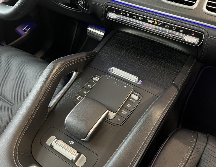 Mercedes-Benz GLE 19